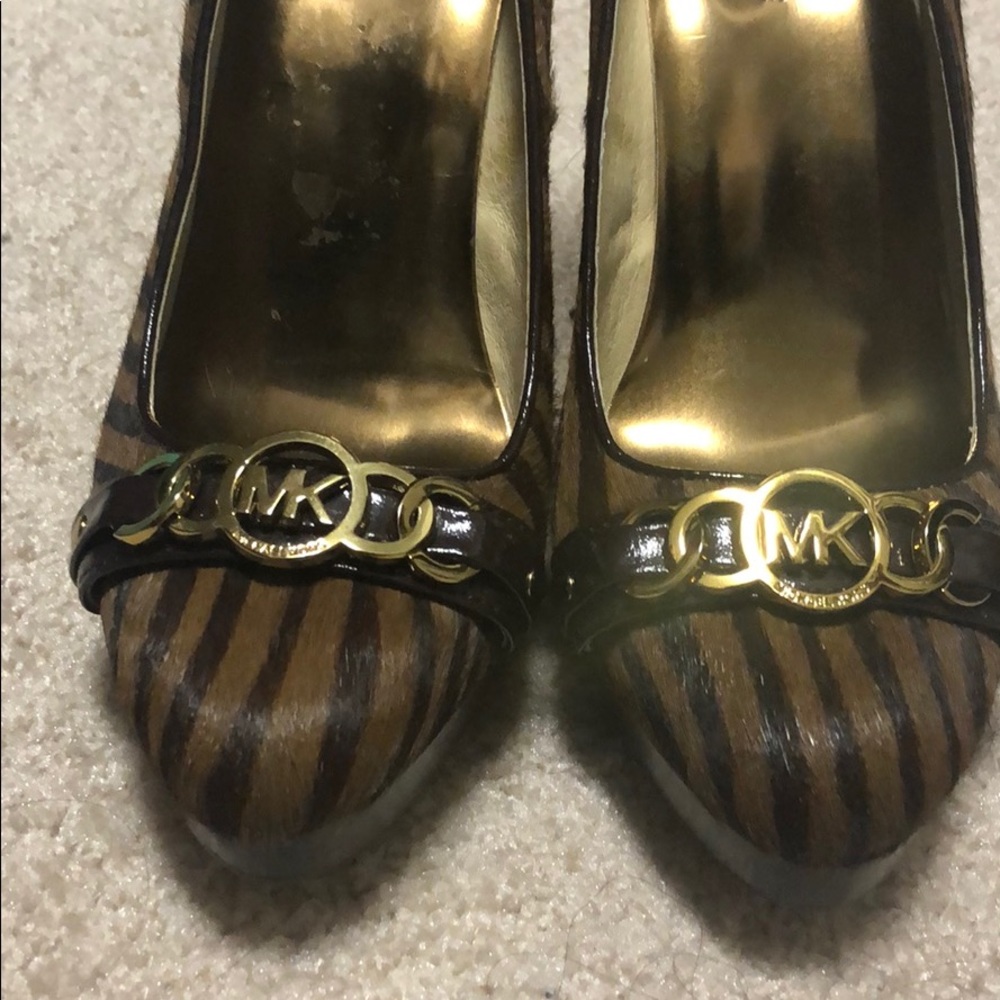 Size 7.5 MK Heels